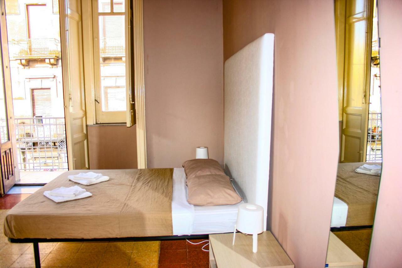 カターニア La Casa Di Isabella Bed & Breakfast エクステリア 写真